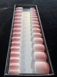 Kit Faux Ongles French Kiss – Ombré Rose